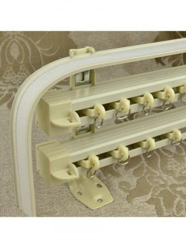 QYR6824 Gibbo Triple Curtain Track Set with Valance Track (Color: Ivory)