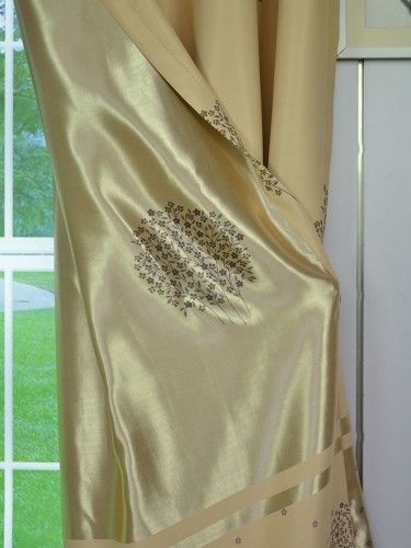 Angel Double-side Printed Pattern Burgeons Eyelet Curtain Fabric Back Side
