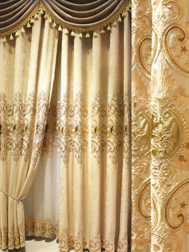 Hebe Regal Floral Damask Velvet Fabrics Per Quarter Meter