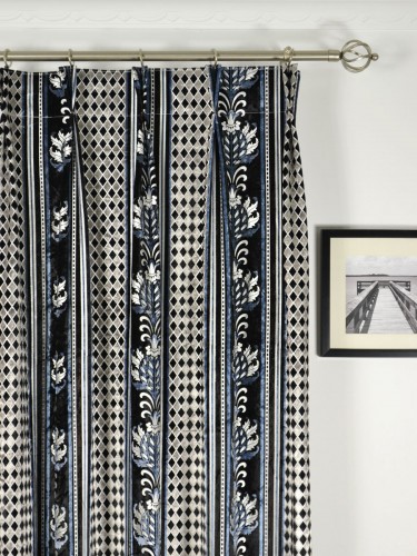 Maia Antique Damask Velvet Fabrics Per Quarter Meter (Heading: Double Pinch Pleat)