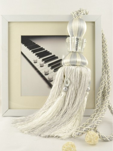 7 Colors QYM25 Curtain Tassel Tiebacks (Color: White)