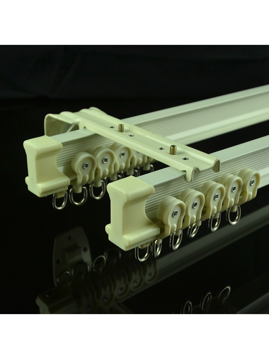 Chr8322 Ivory Bendable Double Curtain Tracks Ceiling Wall