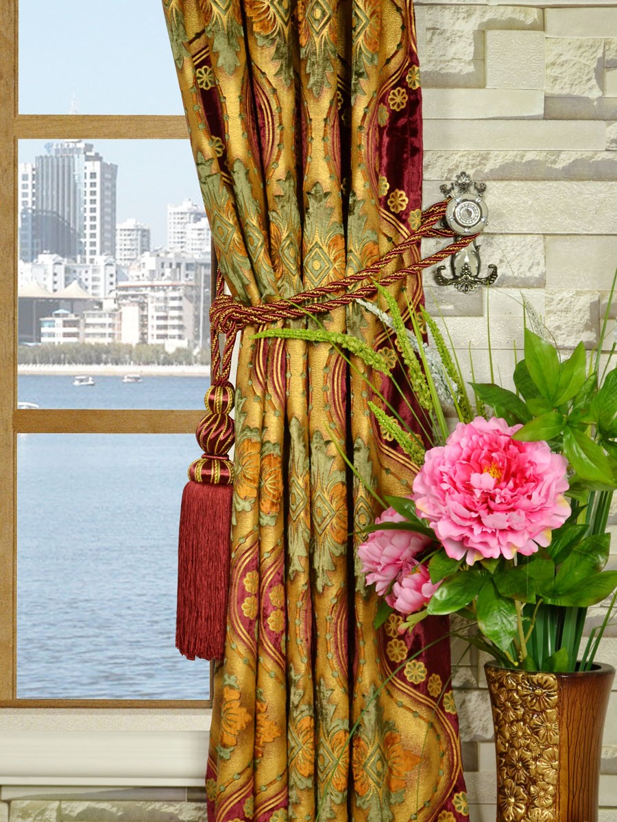 Maia Vintage Damask Single Pinch Pleat Velvet Curtains